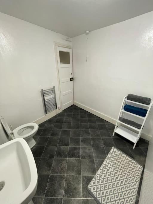 City Heights Apartment แคนเทอร์เบอรี ภายนอก รูปภาพ